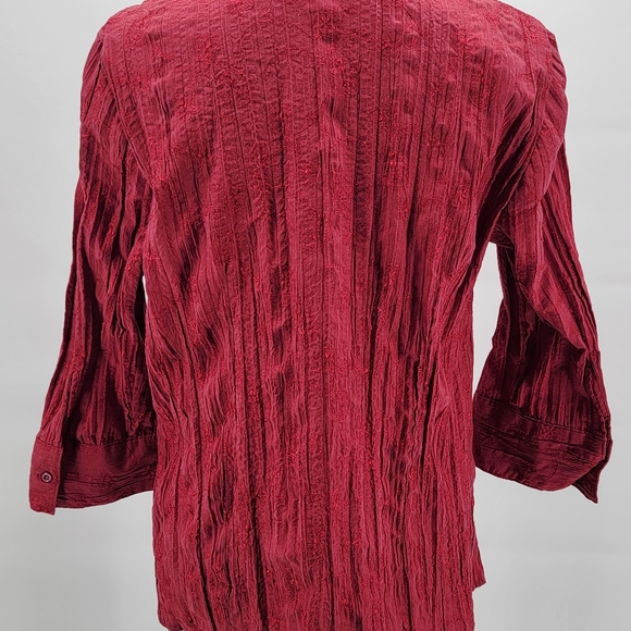 St Johns Bay 3/4 Sleeve Ruffle Womens Large Red Button Up Shirt Blouse - Picture 6 of 8